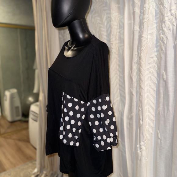 JASON, Comfy Black Tunic with Polka Dot Sleeves – Size L - Picture 8 of 15